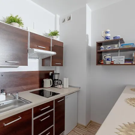 Gucio 200m Do Plazy * Dziwnów