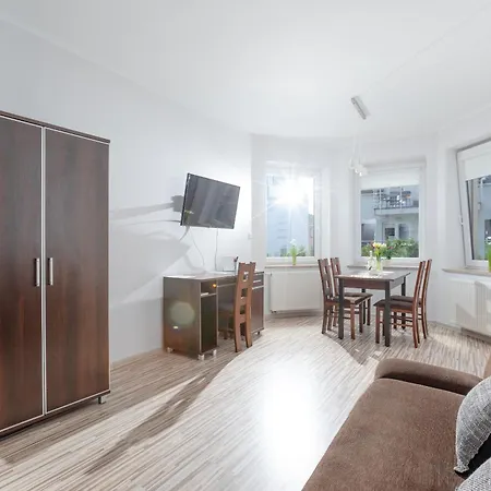 Gucio 200m Do Plazy Apartment *