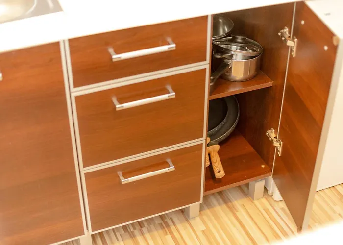 Gucio 200m Do Plazy * Dziwnow