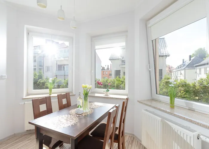 Apartment Gucio 200m Do Plazy Dziwnow